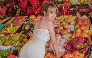 在线发现：爱丝资源里的柔软少女，真让人想拍拍小手！