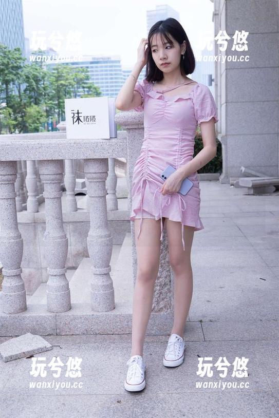 BoBoSocks袜啵啵-糯米 BoBoSocks袜啵啵 - 私拍又双叒叕来了!糯米的白丝(脚尖加固款),图片里的脚尖太可爱了
