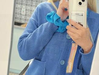 我发现ElyEE子从“不想起床”到“天鹅绒女神”的转变只需一组红色写真，惊呆我了！