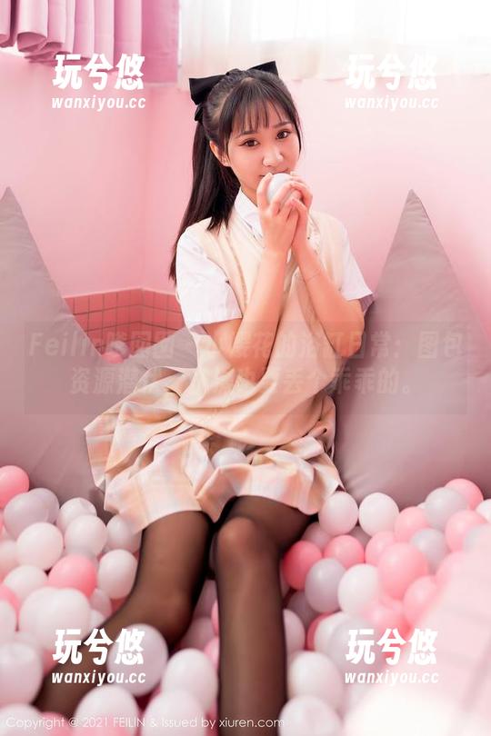 Feilin嗲囡囡-小樱花 Feilin嗲囡囡 - 小樱花的浴缸日常:图包资源潜伏,洗澡也要丢个乖乖的。