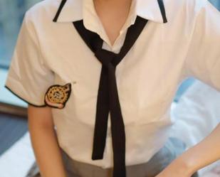 MFStar模范学院 – 拯救缺乏色彩的一天，胡润曦的纯白福利图集带来一抹白影乱舞。
