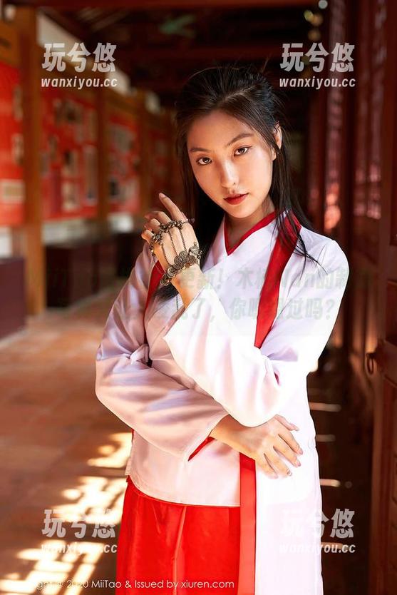 MiiTao蜜桃社-木楠Nan MiiTao蜜桃社 - 更新!木楠Nan的制服写真又让人凌乱了,你嗯嗯过吗?