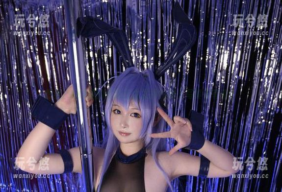 PAKI酱 想看PAKI酱的吊带自由发挥?线上写真在等你!
