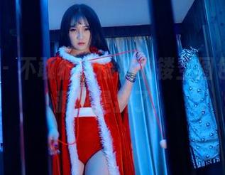 PANS – 不敢相信樱桃的镂空图包，这资源也是拼了！