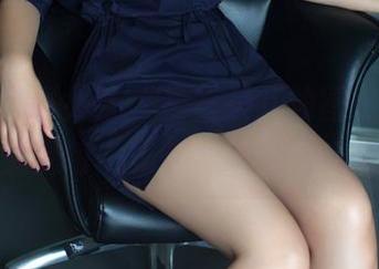 TuiGirl推女郎 – 嘉宝贝儿的图包分享，温柔到每一页都发着粉色光芒。