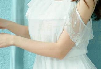 UGirls尤果网 – 总有一个田慕儿能把“秘书”演绎得如此动人——美图分享！
