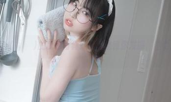 想要Uhye(이유혜)的粉色写真？网盘里待你发掘，但请自备心脏。