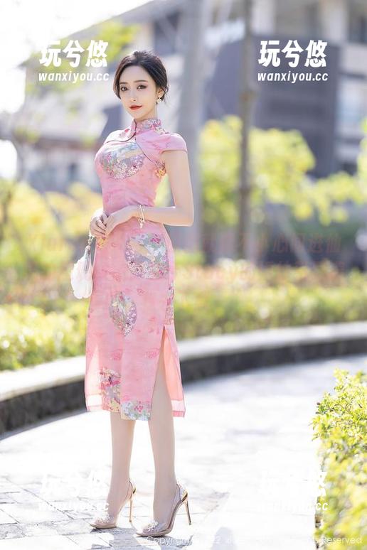 Xiuren秀人网-何梦兮Stacy Xiuren秀人网 - 原图就像不小心闯进仙境的超现实,何梦兮Stacy的婚纱引导着我去下载。
