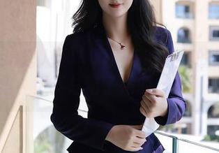Xiuren秀人网 – 周周不吃香菜的奶牛合集，更新总结了她的“牛”事
