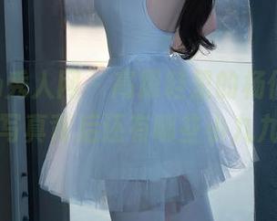 Xiuren秀人网 – 高跟鞋里的杨倩倩，免费写真背后还有哪些小九九？