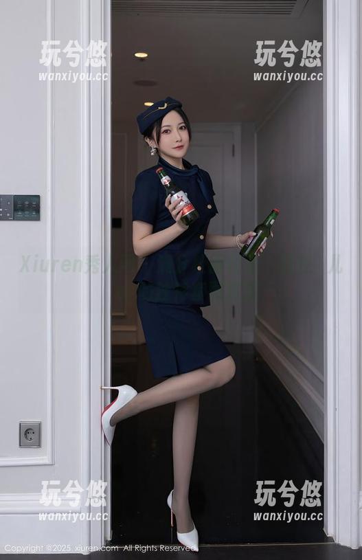 Xiuren秀人网-玥儿玥er Xiuren秀人网 - 满分校服任务:抓住玥儿玥er的独特套图资源