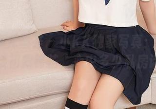 YouMi尤蜜荟 – 小KK独家写真：邻家女孩初露锋芒，心中多少私房话