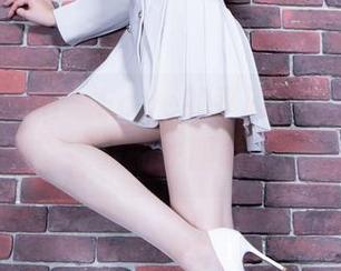 beautyleg – Faye的透明图集：脸是在，我的衣服呢？