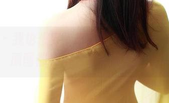 rosi – 我也想穿上恋恋的礼服，但连高清原图都拿不下手，真尴尬！