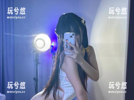 如果九言的自拍视频是个画展，我可能参观了个通宵！