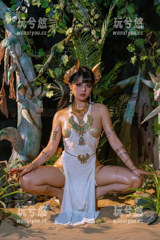看！云溪溪的双人女仆，无圣光写真又潮又俏