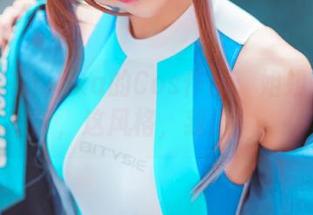 冲田凛花rinka的Cos作品：姐姐的日常，这风格，我服！