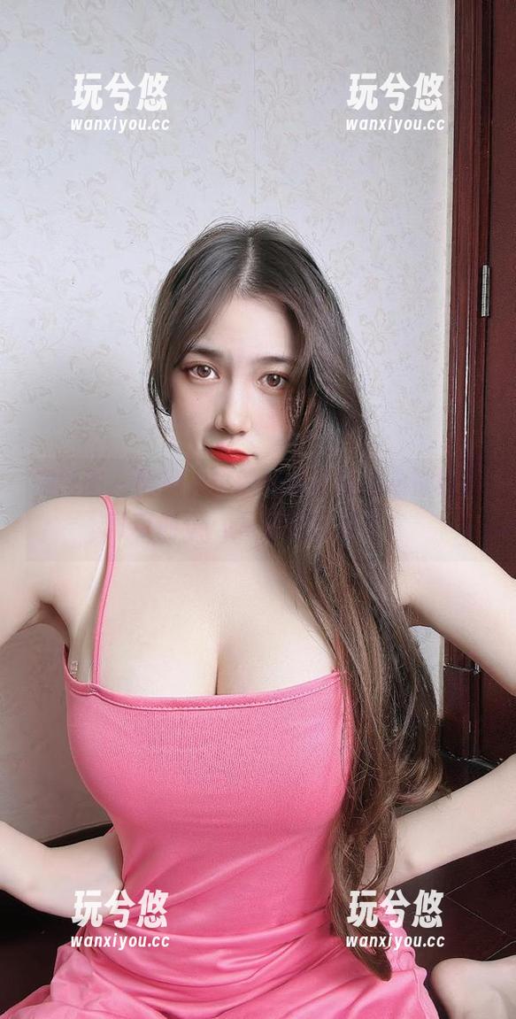 可可西yyy 微密圈 - 阿姨,你的短裤让我印象深刻?可可西yyy写真分享来了!
