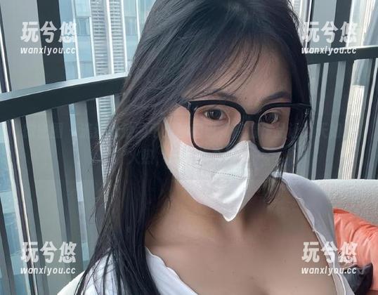 微密圈 - 流连泳池的可爱的肉巴，高清作品让夏天如此火热，还合不合理？