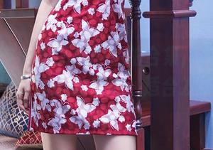头条女神 – 李丽莎的私拍合集，拼凑出那一片幽幽的梦境，适合发呆