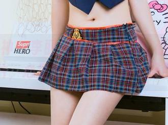 头条女神 – 李丽莎的油亮模样，看了一张图片，心里却产生了无数个疑问。