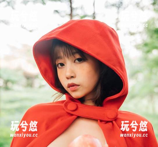 图集警告：奈汐酱Nice的朋克魅影，科幻造型可能颠覆你的审美！