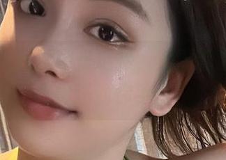 微密圈 – 只需网盘链接，奶雯的学妹美照直接送到你手上！