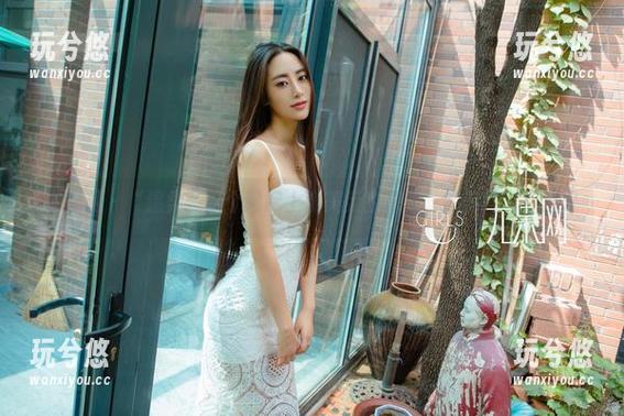 尤果网-张美荧 尤果网 - “温柔”这个词配上张美荧的图库,完美得有点过火