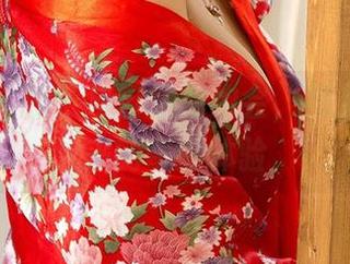 尤果网 – 柚子与自然的约会，裸足写真带来的奇妙体验