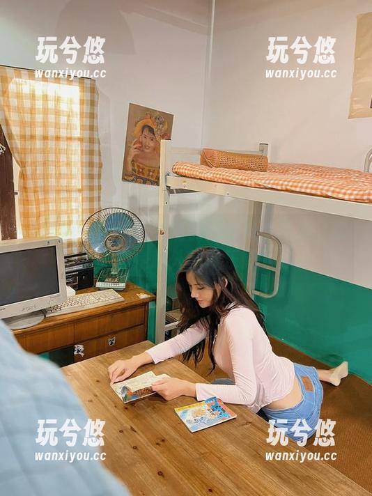 就是阿朱啊 微密圈 - 就是阿朱啊的浴室私拍奇遇:每套图都是意外的欢乐玛丽苏