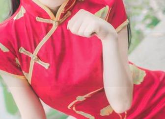 “巧克力小圆面包”娇羞的轻纱幔帐，高清写真里似乎藏着点什么？