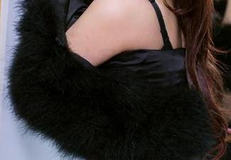 推女郎 – 听说护士写真可以治愈一切，Lina偏偏将这套图拍得让我好奇又犹豫。