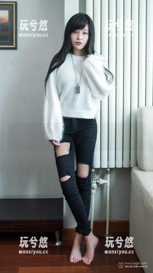 推女郎 - 高空云霄里的Yu佳妮——黑科技高清写真很厉害的样子