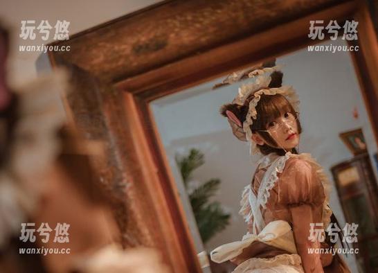 高清肉丝图包严重警告：星野咪兔的作品可能会让你无处避雷！