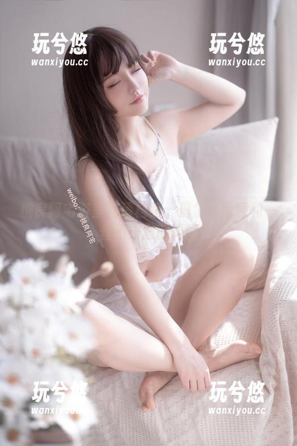 桃良阿宅浴室高清档案：偶尔的惬意和一丝不经意的风情