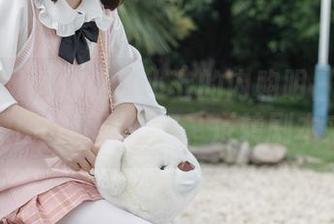 森萝财团 – 你以为小七的内购明日香没剧情？原图分享刚刚好，反转剧本来了！