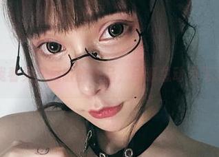 每当我看见次屁啦的作品，圣诞总动员飞进脑海