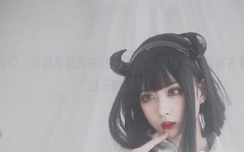 女仆神同步，清颜真德秀在线原图超抓眼球，不信你去看我刚翻出来的拼图！