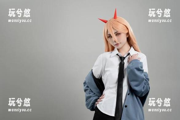 爆机少女喵小吉 爆机少女喵小吉图集:比基尼与“真实”的微妙平衡
