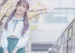 被王羽杉的浴缸套图资源迷住，突然就萌生出一屋子的画面。
