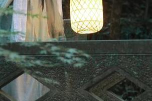 白莉爱吃巧克力玩乐坐标：旅拍作品集、资源分享，让你羡慕不已的“小秘密”！