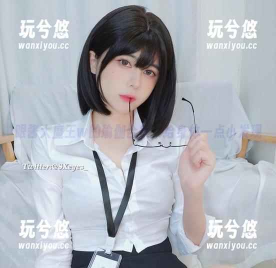 眼酱大魔王w的瑜伽合集，给身体一点小发现