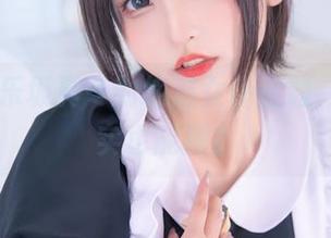 COS神乐坂真冬的绝对女仆主题，家务其实也能撩？