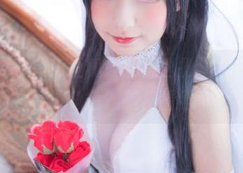 挺好奇，神乐坂真冬会怎么扮演《白黑の猫》里的角色？随便看看美图吧