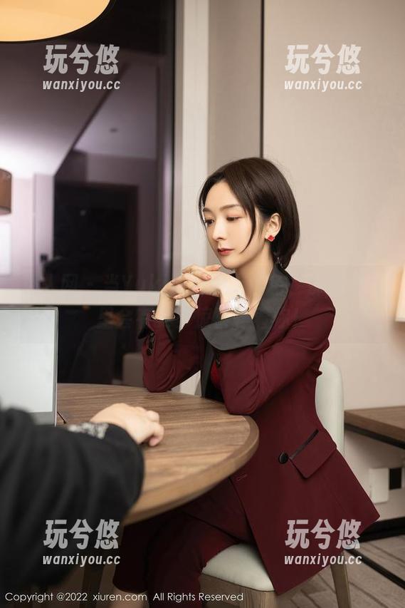 秀人网-Yuki鱼儿 秀人网 - 当Yuki鱼儿爱上粉色,那张写真里会有更多惊喜等着你!