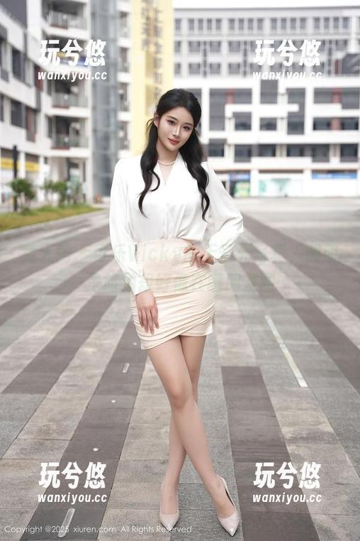 秀人网-可乐Vicky 秀人网 - 可乐Vicky的无圣光写真,明明是旅拍却好像在晒朋友圈
