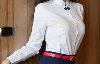 秀人网 – 更新了！李丽莎双人写真集，让人不自觉多看几眼。