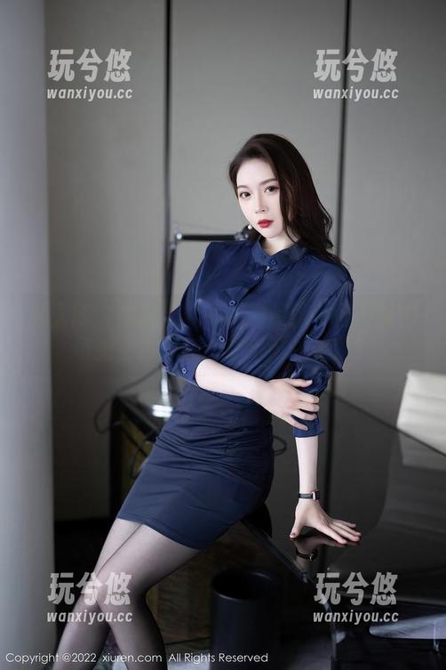 秀人网-虞姬儿 秀人网 - 像虞姬儿一样穿校服!合集里的每张图片都在叙述不同的故事?