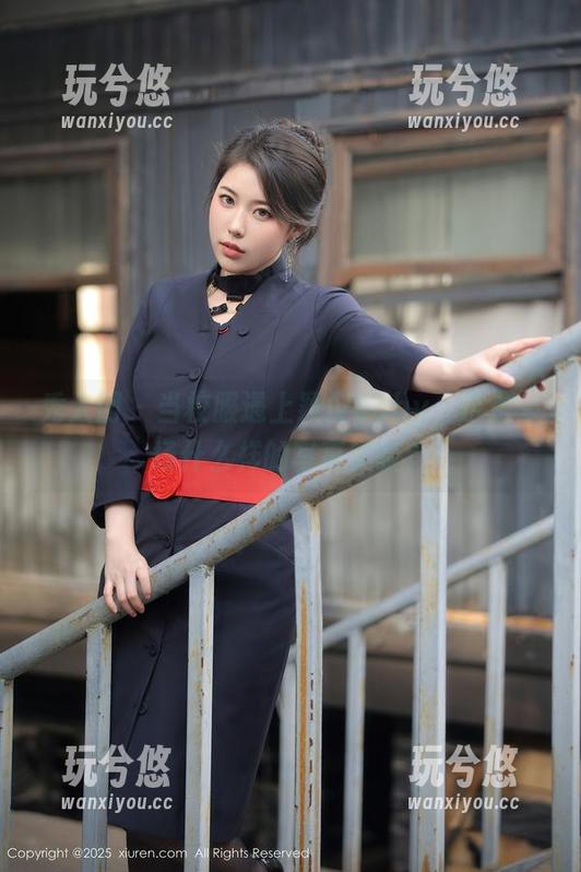 秀人网 - 当校服遇上颖仪baby，这是一场什么样的写真实验？