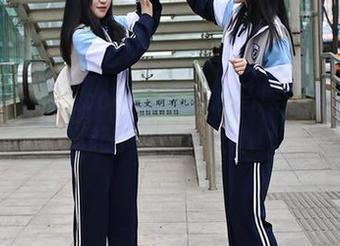 秀人网 – 龙籹cool给我的双马尾套图，瞬间燃起了我的少女心！